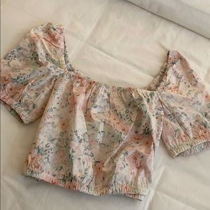 H&M cropped floral top